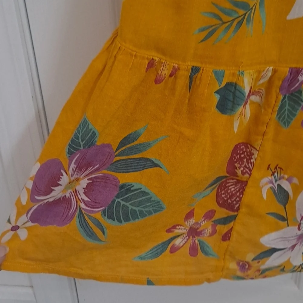 Old Navy Mustard Yellow Tropical Flower Ruffle Vacation Cruise Summer Sundress